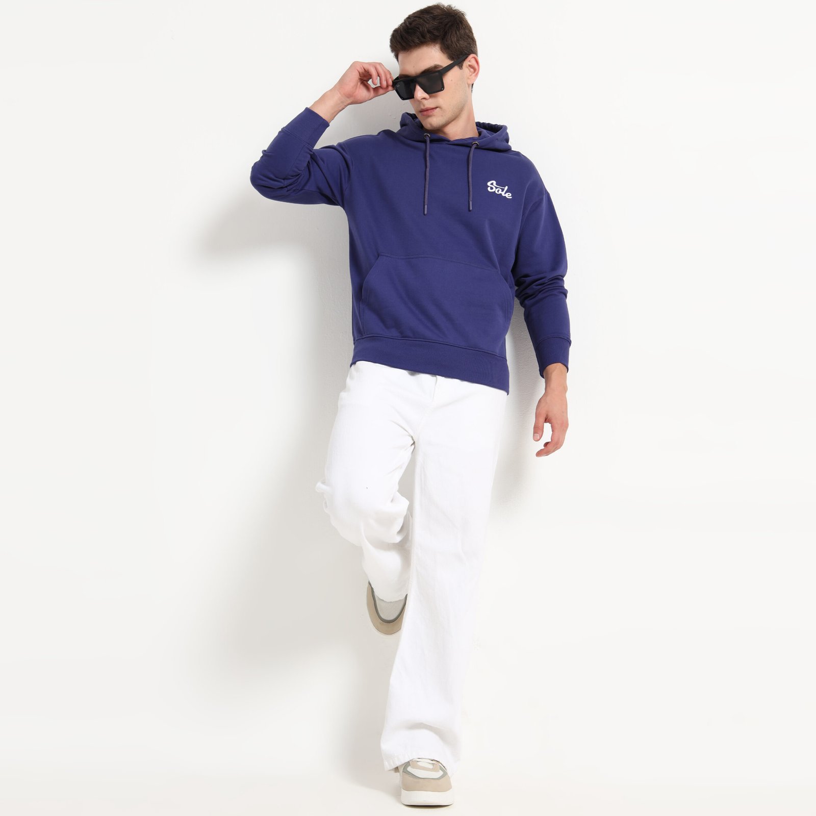 SOLE EMBROYDERED BASIC HOODIE - Image 9